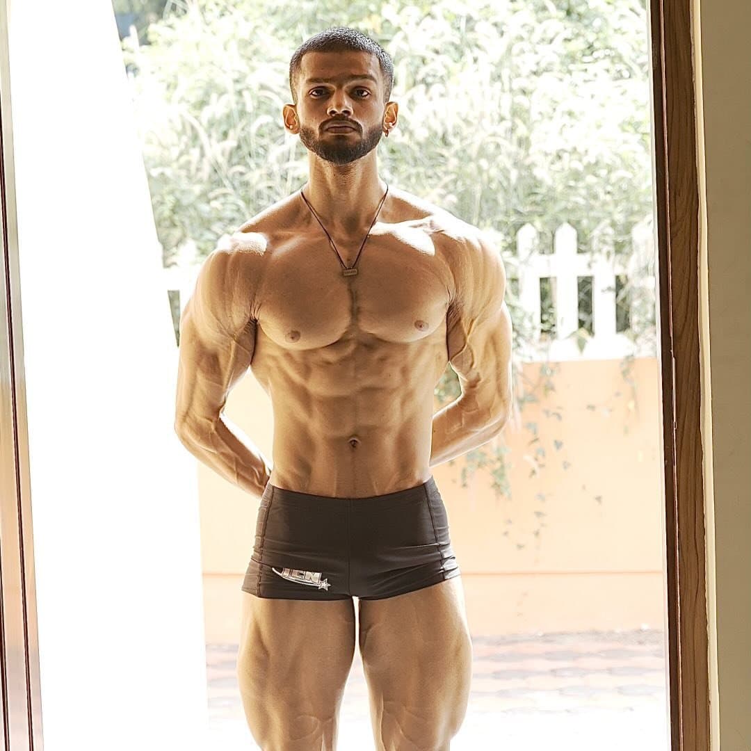 Dhruv Bhatt, Physique & Bodybuilding Coach